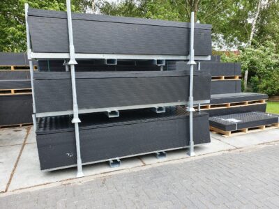 Stapelkrat met 6 losse rongen 2x1 meter